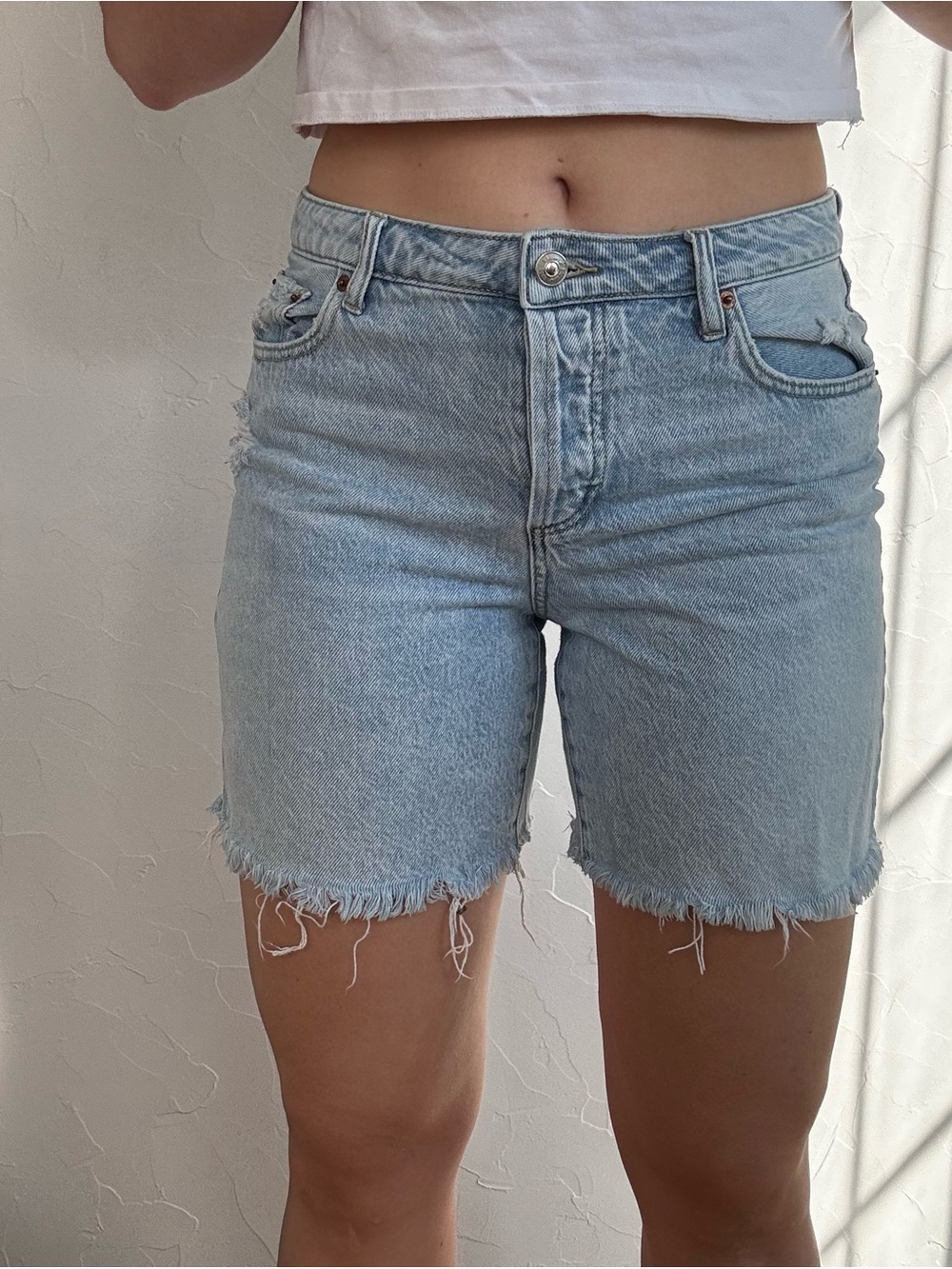 House of Harlow 1960 Distressed Denim Bermuda Shorts - Size 27